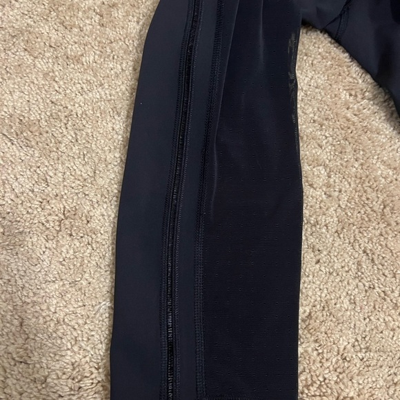 Lululemon Black High Waisted Cropped Running Training Pants Size 6 - Picture 3 of 16